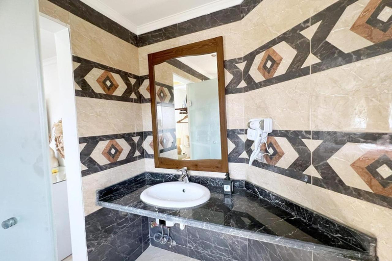 Bathroom 2, Cleopatra Pyramids Elite, Al-Ahram