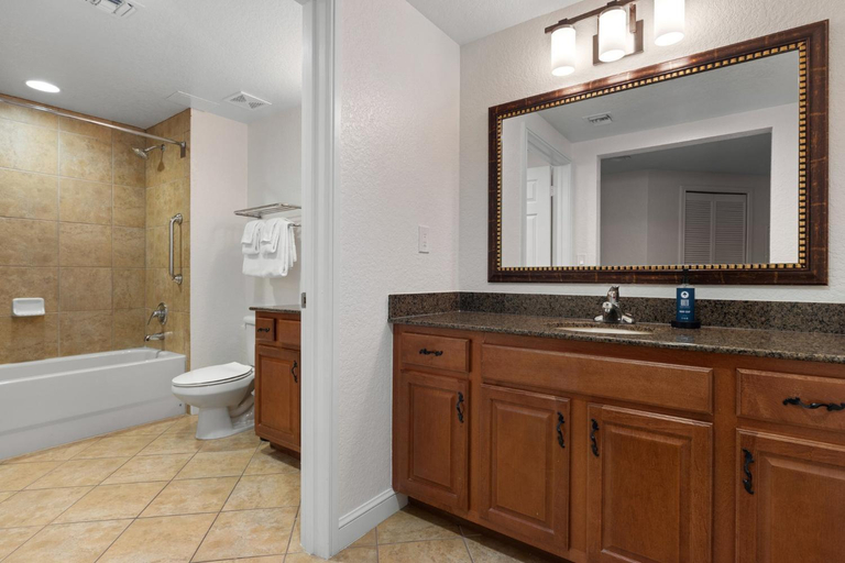 Bathroom 4, Wyndham Bonnet Creek Resort, Orange