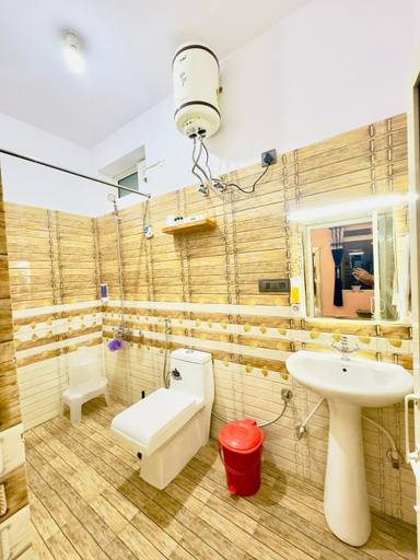 Others 2, Paradise Inn by HBR, Kangra