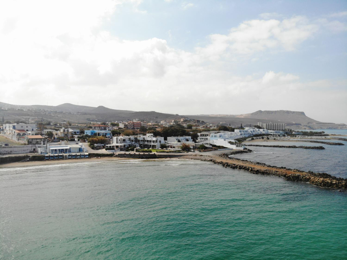 Exterior view 2, Golden Grain Beachfront Suites, Crete