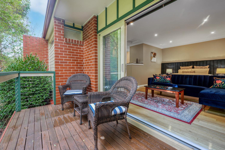 Others 5, Wrenfield Cottages, Murrindindi - East