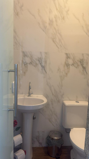 Bathroom 2, Perola de Geriba, Armação dos Búzios