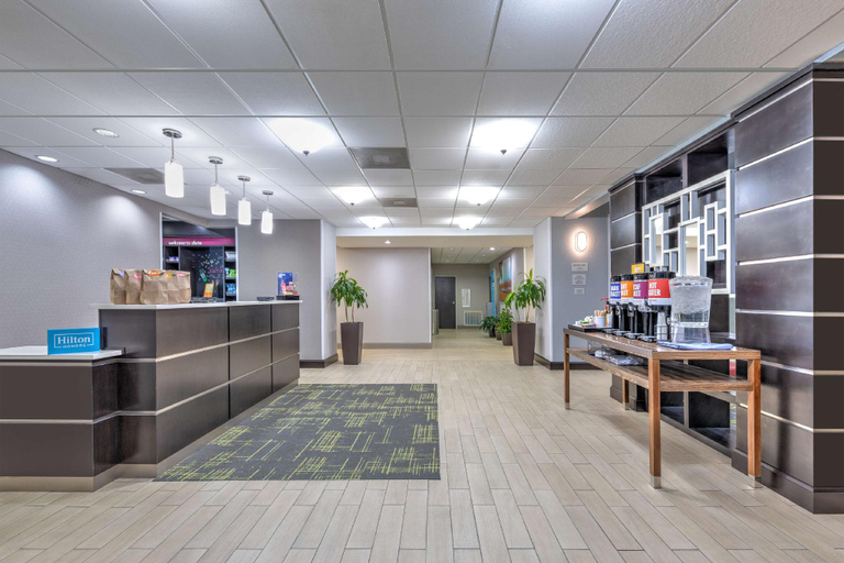 Public Area, Hampton Inn & Suites Lake Jackson-Clute, Brazoria