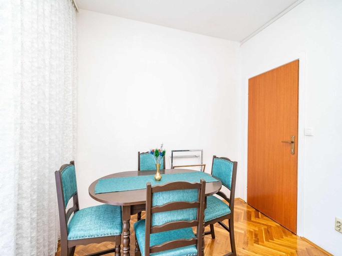 Others 3, 3 bedroom apartment with balcony, Dubrovnik