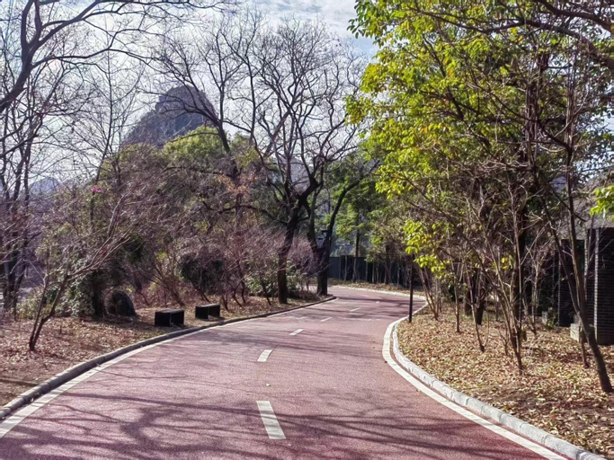 Others 4, Qingshanshe Hotel 连住两晚享免费接高铁站, Guilin