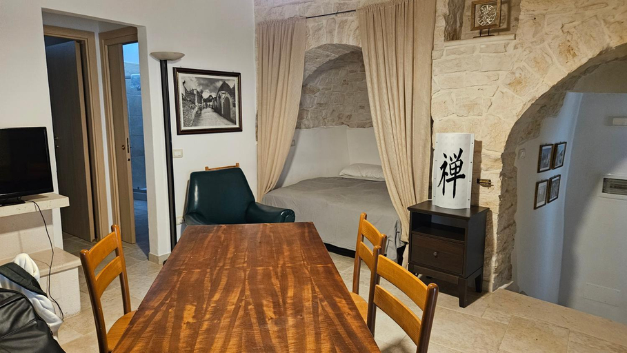 Bedroom 2, Trulli Pietra e Sogni, Bari