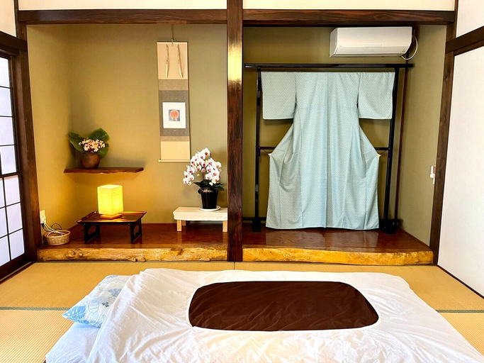 Bedroom 2, Mitsuba House, Annaka