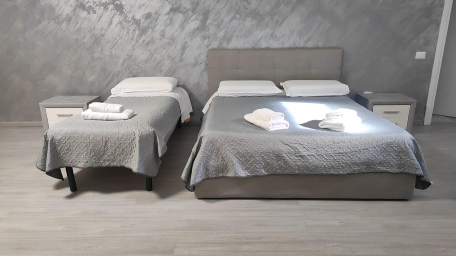Others 3, B&B La Pace Ardea, Roma