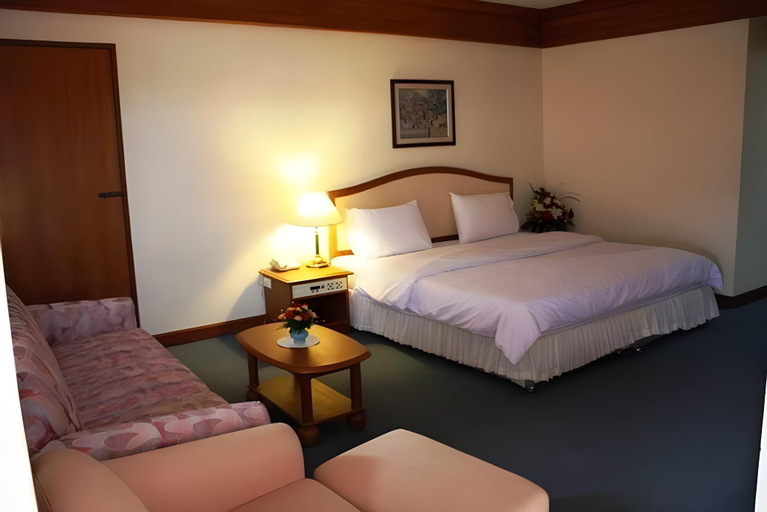 Bedroom 2, JP Emerald Hotel, Amphoe Muang Yasothon