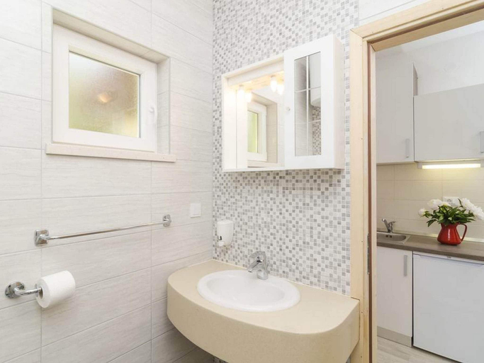 Bathroom, Apartments Matusko Mljet - One Bedroom Apartment with Balcony and Sea View, Mljet