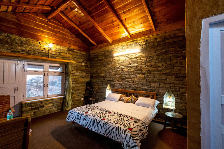 Bedroom 5, Himalayan Paradise Binsar View Boutique Room by Roamhome, Nainital