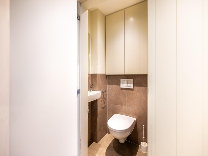 Bathroom, Apartment on Belgian Coast with Sea Views, West-Vlaanderen