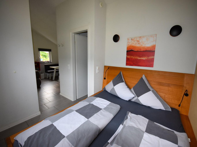 Bedroom, Detached holiday home in the Vulkaneifel, Vulkaneifel