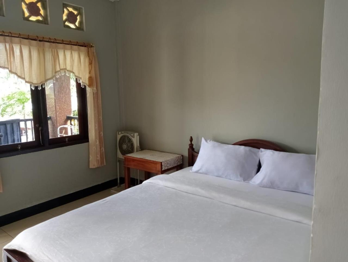 Others 2, Estevania Lodge, Ende