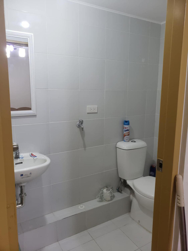 Bathroom 2, 2 bedroom condo unit, Dumaguete City
