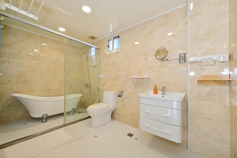 Bathroom 3, 波斯卡朵親子城堡渡假民宿, Penghu