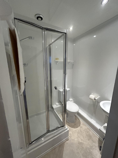 Bathroom 5, Lindisfarne Hotel, Northumberland