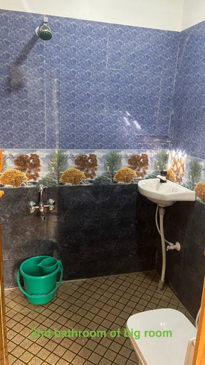 Bathroom 3, Doddakallu Betta Homestay Coorg, Kodagu