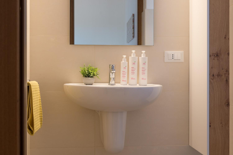 Bathroom 3, Charming Villa with Pool by Wonderful Italy, Brindisi