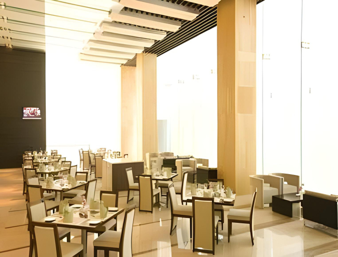 Food & Drinks 4, Ramada by Wyndham Powai Hotel & Convention Centre, Mumbai Suburban