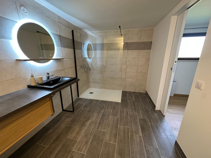 Bathroom 3, AlpiZen centre de Ressourcement - Adults recommended, Savoie