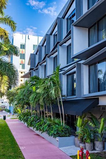 Exterior & Views 1, Urbanica Euclid Hotel, Miami-Dade