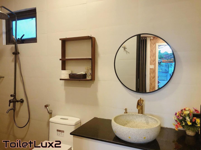 Bathroom 5, Lux Homestay, Đà Lạt