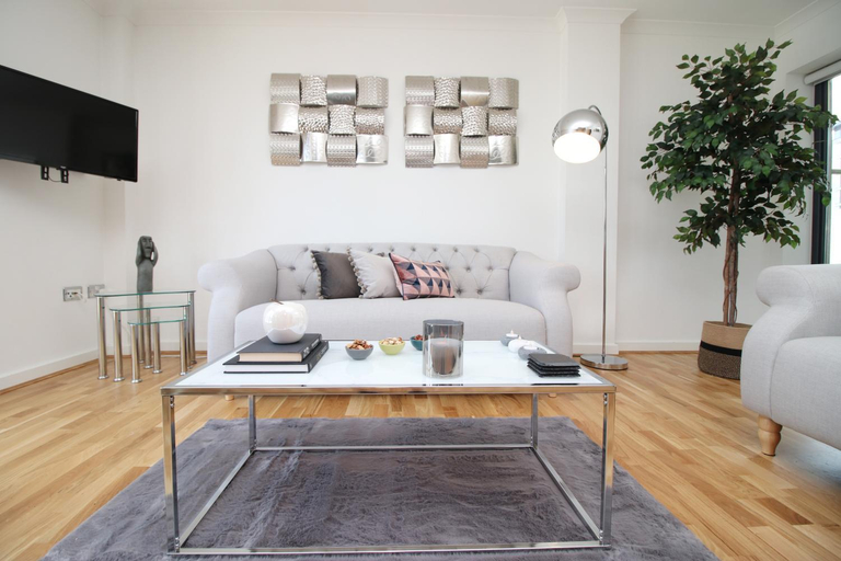 Others 4, Dray Court - Luxury 2 Bedroom Apartment, Cardiff