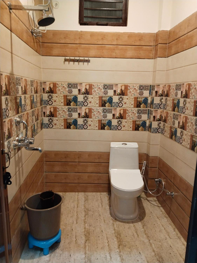 Bathroom 4, Airport luxury nature valley homestay , Dehradun