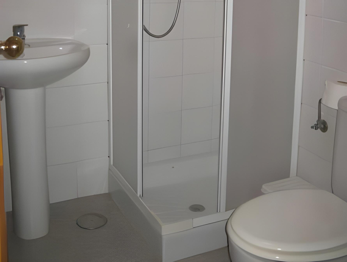 Bathroom 3, Hostal Tarantelo Conil, Cádiz
