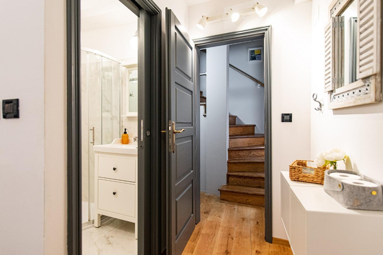 Bathroom, ART HOME ARTHUR by DuHomes, Dubrovnik