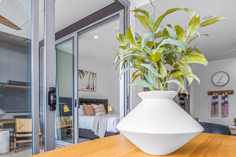 Bedroom, Executive Beachside Getaways, Maroochy - Maroochydore