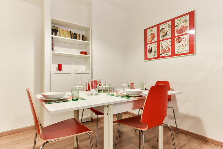 Others 5, Red & White Vatican Apartment, Rome