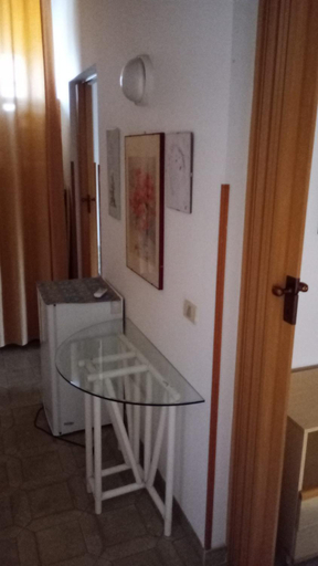 Others 3, Il gazebo, Ragusa