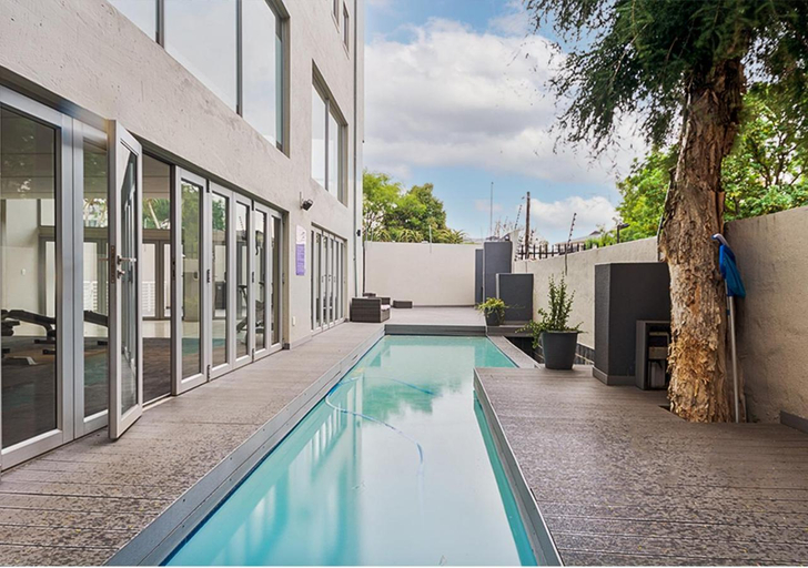 Sport & Beauty 2, Sandton City Luxury Apartment, City of Johannesburg