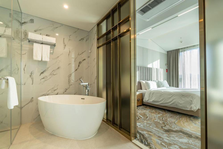 Bathroom 5, Stanford Hotel Andong, Andong