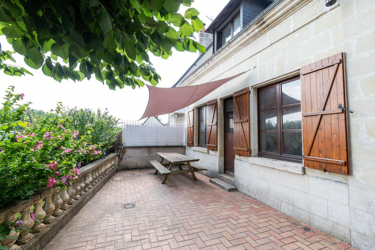 3, La petite maison sur la colline, Indre-et-Loire