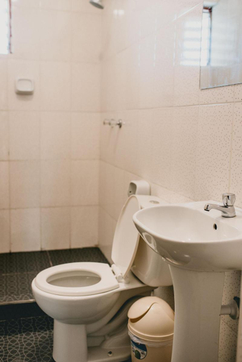 Bathroom, Hostal Pachacuteq Inn, Cusco