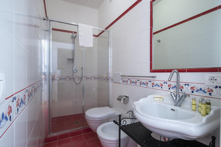 Bathroom 3, Villa Cimino - Central Villa Stunning Sea View, Salerno