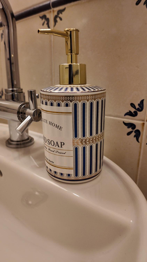 Bathroom 3, Repos a Riberac B&B, Dordogne