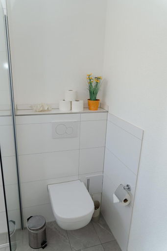 Bathroom 2, GrenzApartments, Konstanz