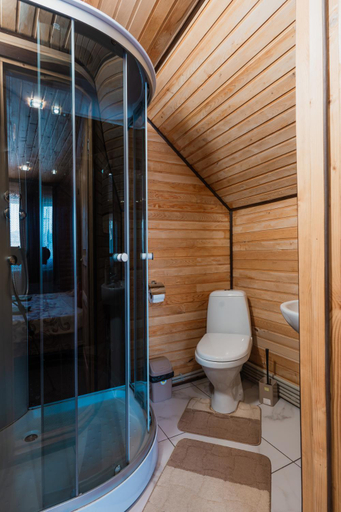 Bathroom, Alpha Plus, Iaremchans'ka