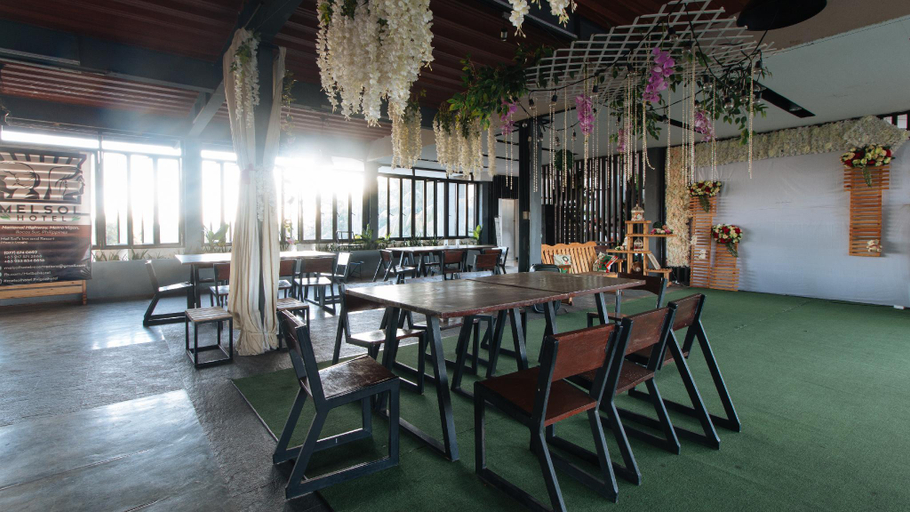 Food & Drinks 5, RedDoorz Plus @ Melsol Metro Vigan, Bantay