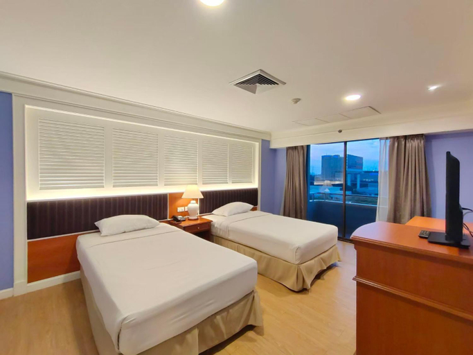 Bedroom 4, Ebina House, Lak Si