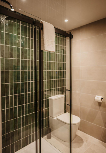 Bathroom 3, TheMurrayArmsHotel, Dumfries and Galloway
