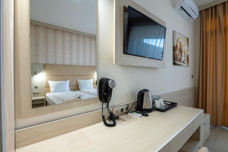 Bedroom 2, Perla Apartments, Nesebar