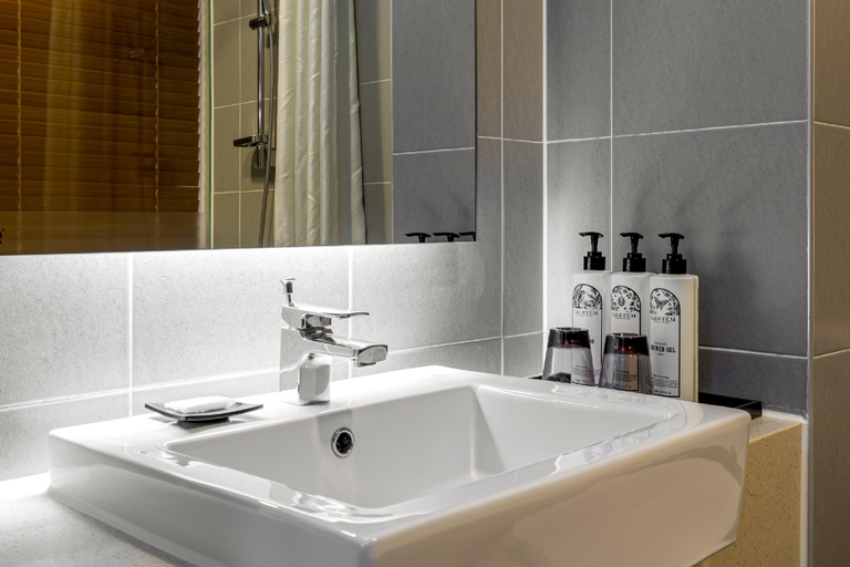 Bathroom 4, THE SKY HOTEL, Cheonan
