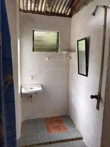 Bathroom 3, Mario's Scuba Diving and Homestay, Dauin