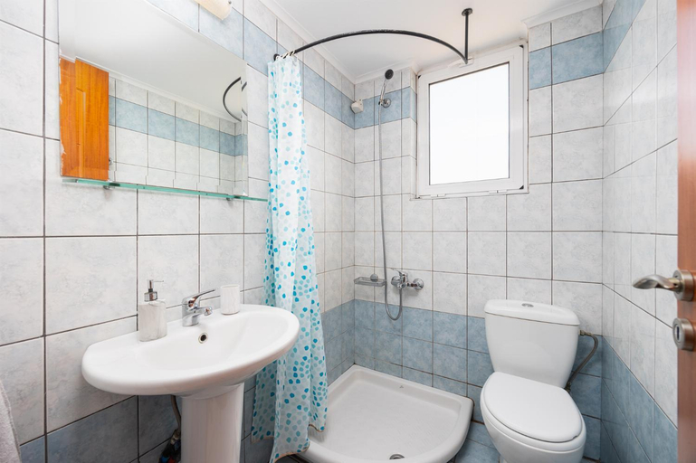 Bathroom 2, Villa Dimitris, Crete