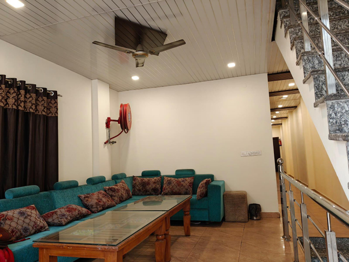 Public Area 3, Hotel Sudarshan, Hardwar
